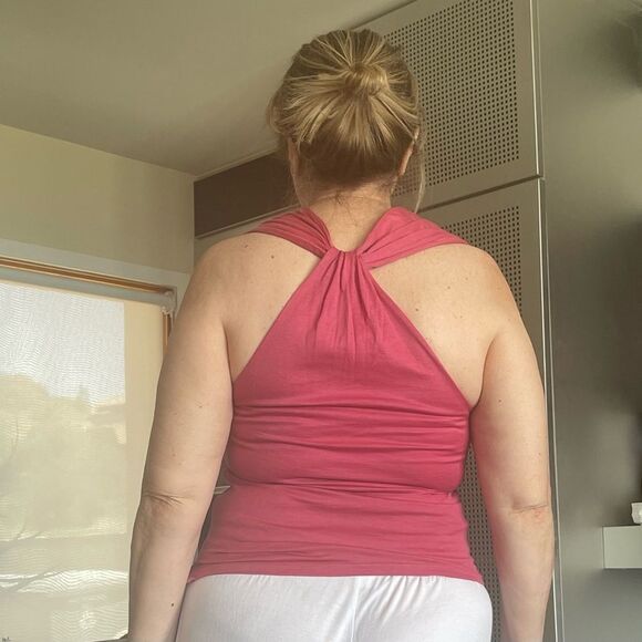 VERSACE VERSUS Pink Embellished Women's Top 44 US (6-10) - Picture 2 of 15